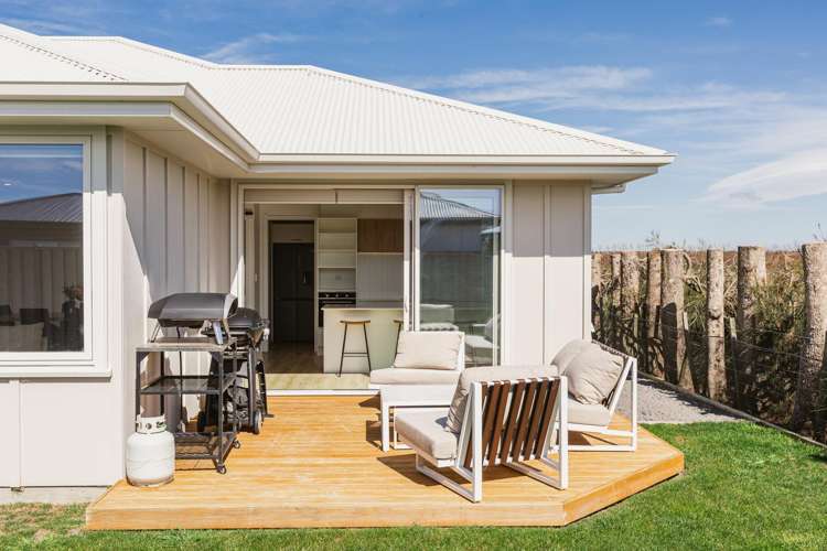 53 Wai Whatu Street Meeanee_16