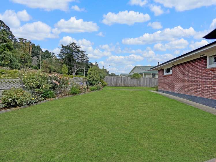 8 Feltham Street Hunterville_14
