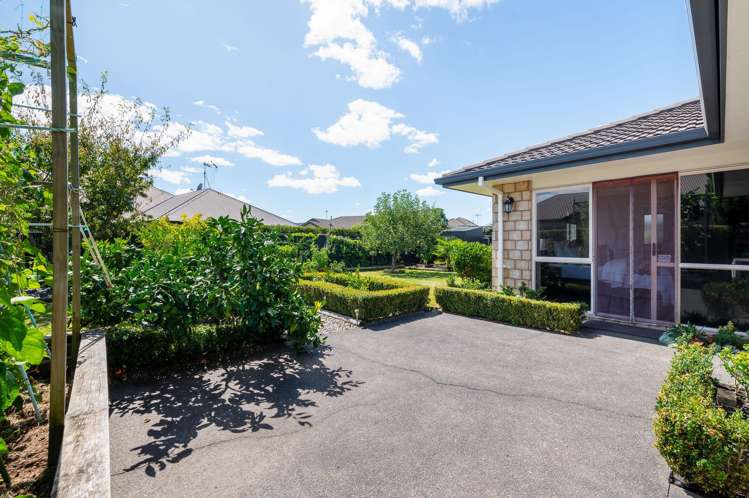 17 Palliser Drive Huntington_12