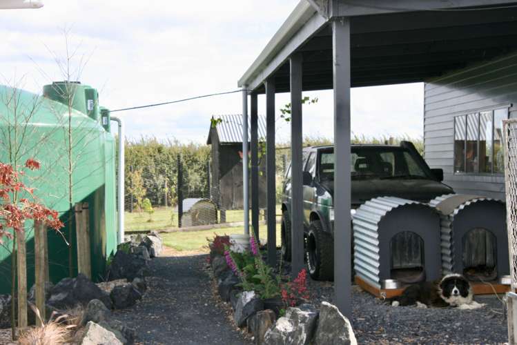 614 Falls Road Waerenga_17