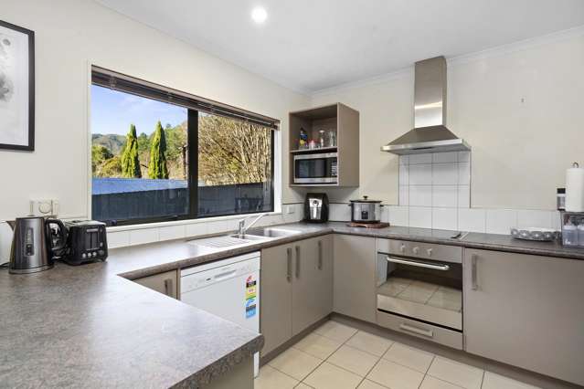 90 Raukawa Street Stokes Valley_2