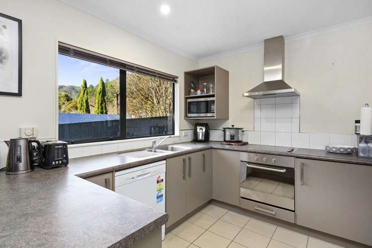 90 Raukawa Street Stokes Valley_2