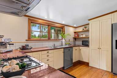 63B Millard Avenue_4