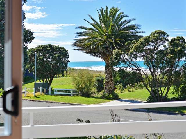 114 Blue Pacific Parade Riversdale Beach_1