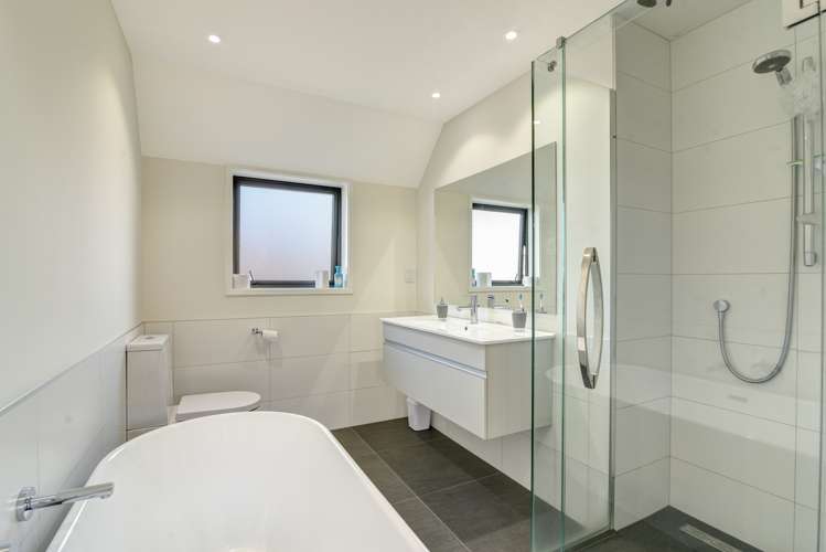 27b Falconer Rise Jacks Point_10