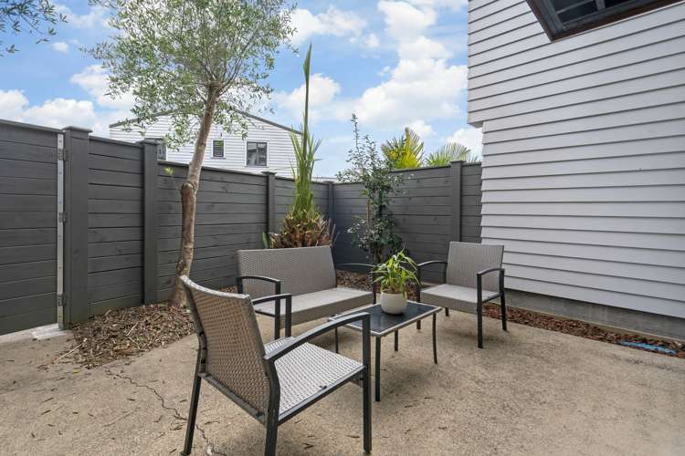 37/3 Burton Street Grafton_16