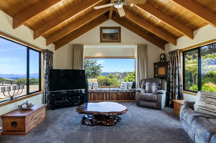 659 Whangamata Road Kinloch_11