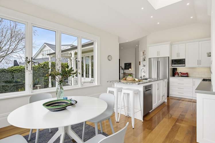 14 Mariri Road Kelburn_31