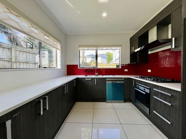22C Whitford Ave Mount Wellington_2
