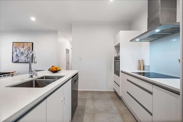 16 Malcolm Calder Road Hobsonville_10