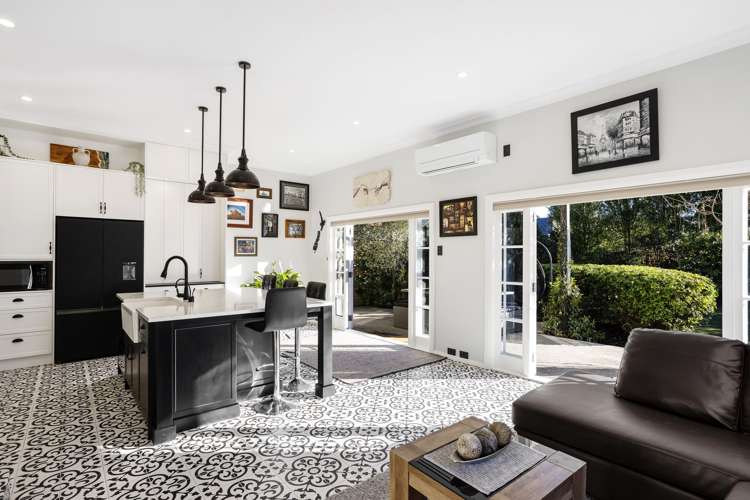 23 Wilson Avenue St Clair_9