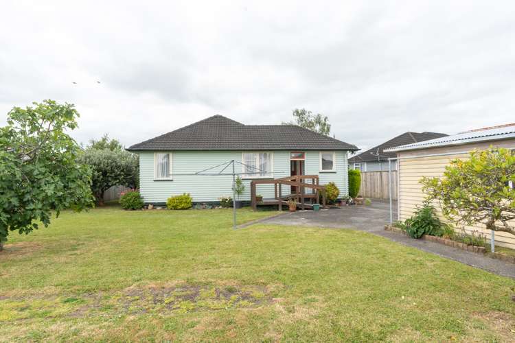 10 Byron Road Enderley_21