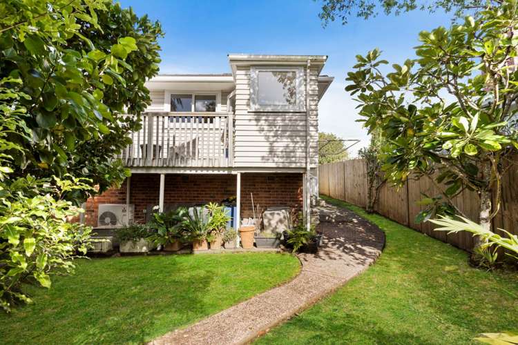 1/43 Raleigh Road Northcote_28