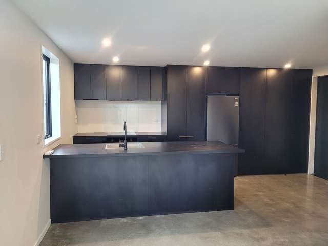 2/25 Tancred St Linwood_3