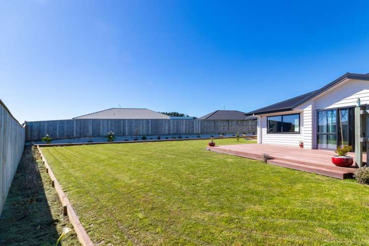 12 Corsica Court Fitzherbert_22