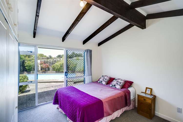 66 Menin Road Onekawa_9