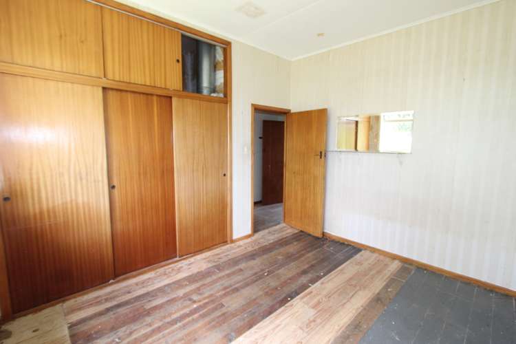 79 Thompsons Road Pahiatua_4