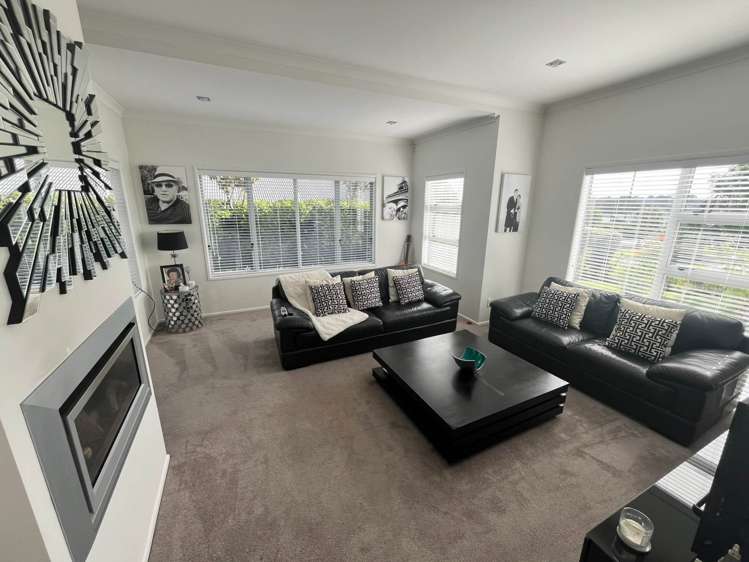 15 Ridge View Crescent Pukekohe_3