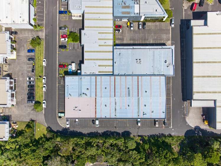 B/4 Target Court Wairau Valley_10