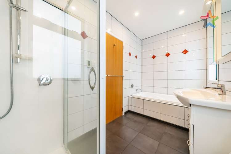 77 Glen Road Stokes Valley_19