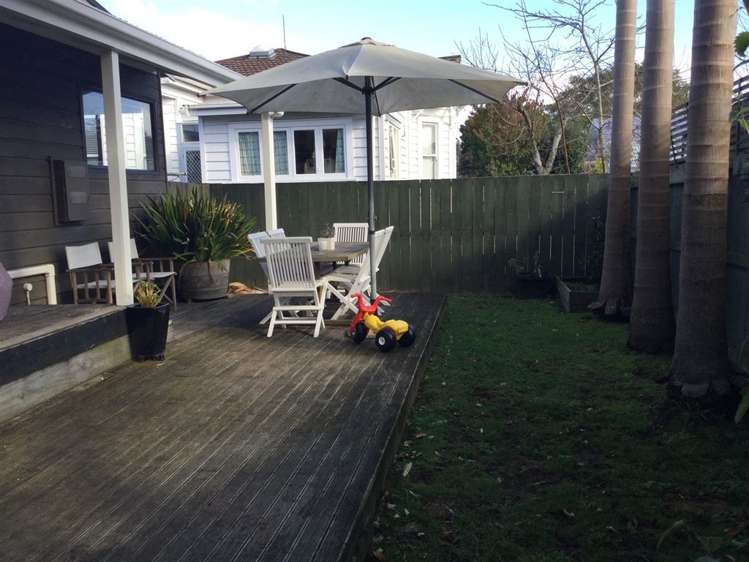 2/30 Avondale Road Avondale_13