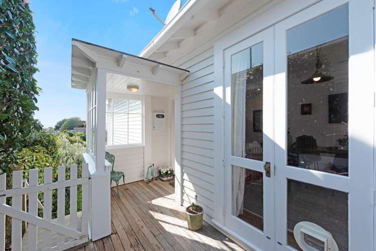 22 Ponsonby Road Karori_1