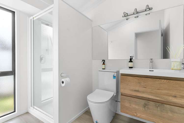 1951 Cove Road Mangawhai_18