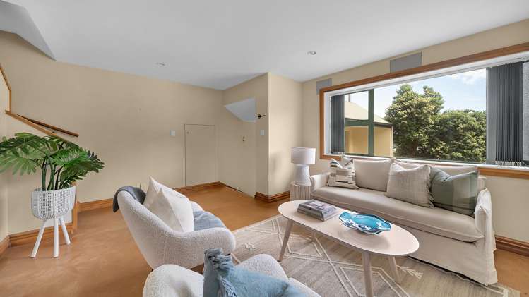 2 Randolph Terrace Lyttelton_11