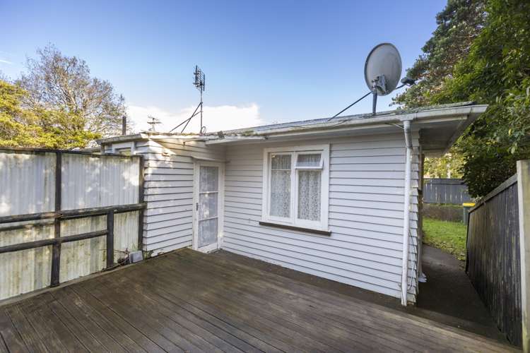 275 Coronation Avenue Welbourn_14
