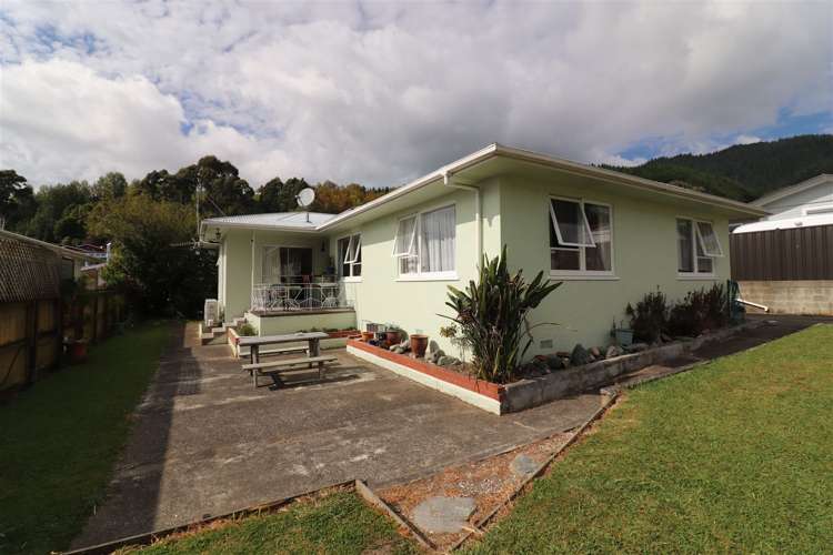 36 Churchill Avenue Richmond_15