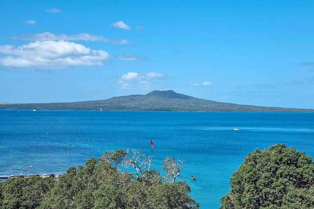 6b/173 Hurstmere Road Takapuna_2