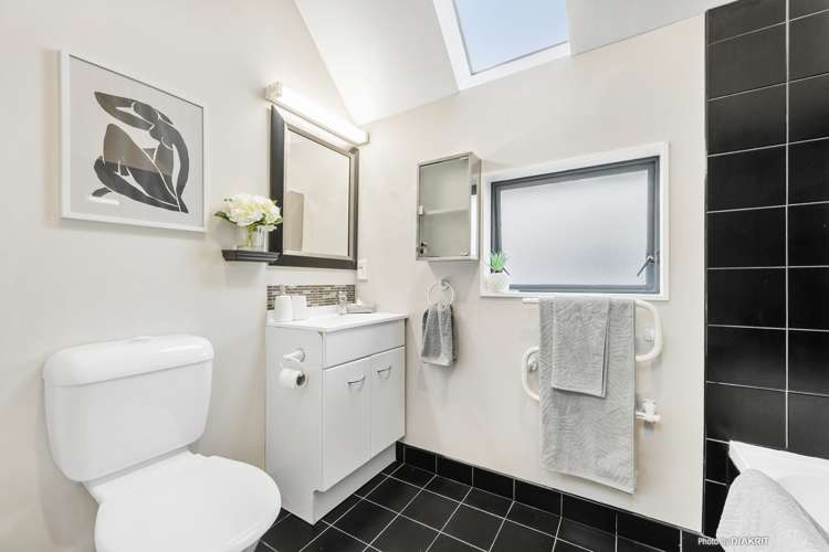 6/115 Hobart Street Miramar_9