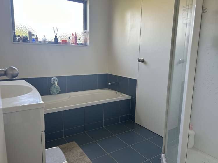 41 Lara Lane Kaiwaka_9