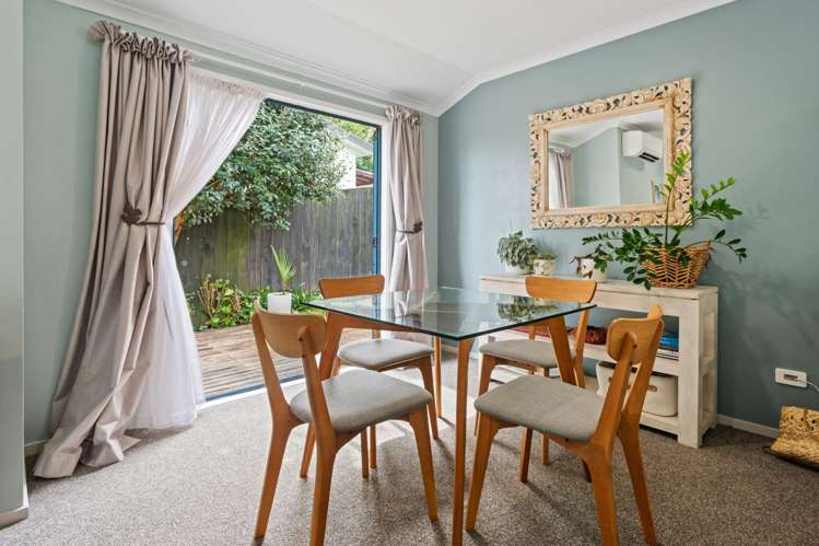 35B Henderson Crescent_0