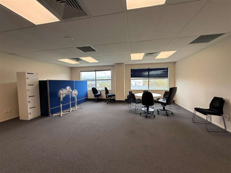 Level 2/ 20 Pretoria Street Central Hutt_2