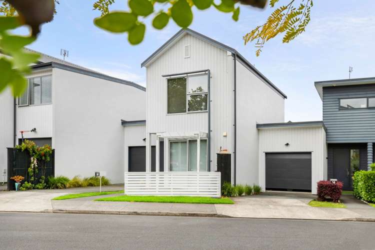 16 Sawyers Lane Silverdale_24