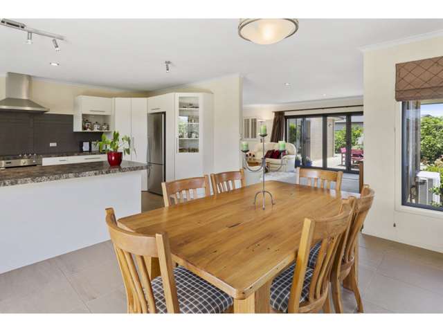 184 Hollister Lane Ohauiti_4