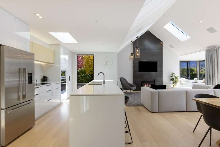 2 Owen Marshall Lane_3