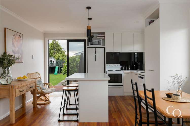 68 Wycliffe Street Onekawa_5