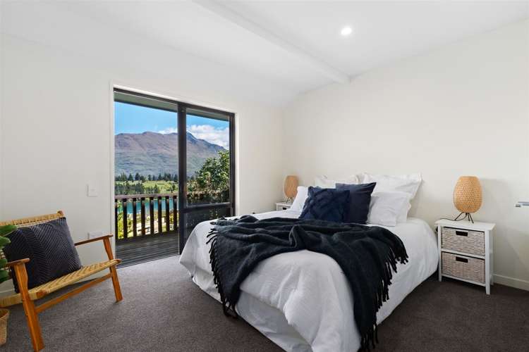 13 Earnslaw Terrace Queenstown_16