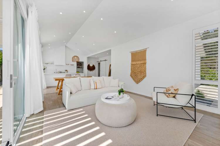 16 Arthur Wright Place Maraetai_12