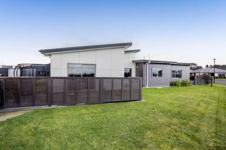 7 Mercade Close Stratford_32