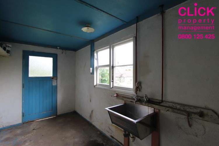 64 Riselaw Road Calton Hill_17