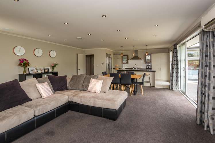 27 Papaumu Green Parklands_6