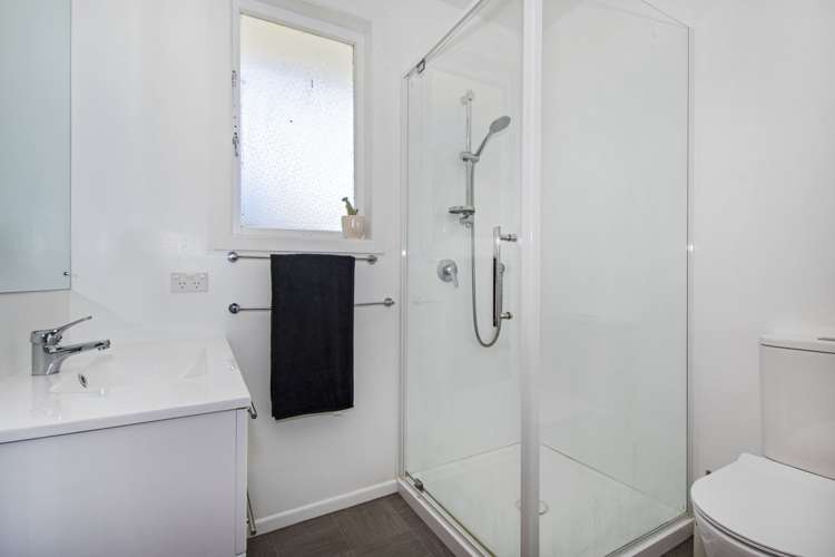 8 Glendale Road Woodhill_8