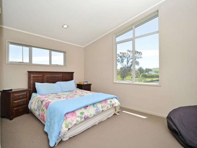 5 Pinedale Crescent Riversdale Beach_17