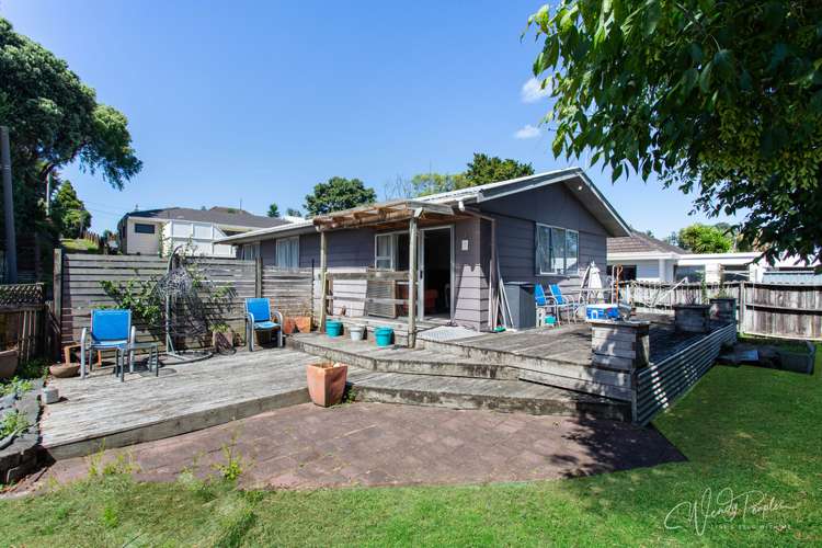 2/14 Trentham Road Papakura_6