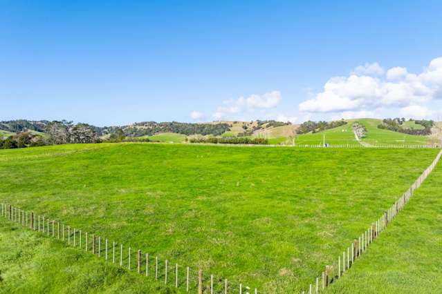 Superb Land - No Building Covenants