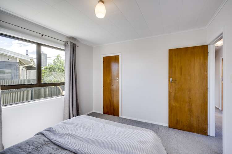 167 Riverbend Road Onekawa_9