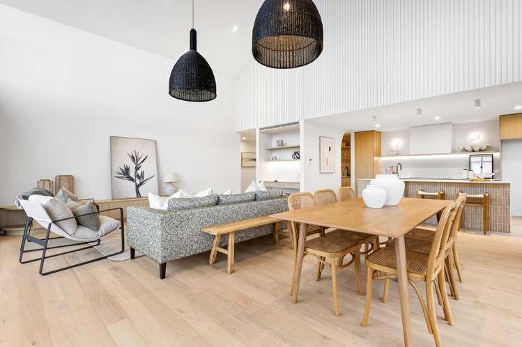 36 Colenso Street Sumner_5